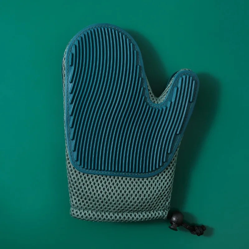 FurTouch™ Grooming Glove by Ainiki